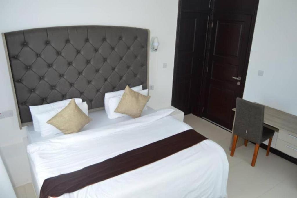 Varadero Zanzibar Hotel&restaurant 4*