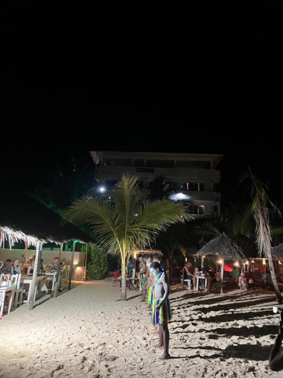 Sunseabar Кендва